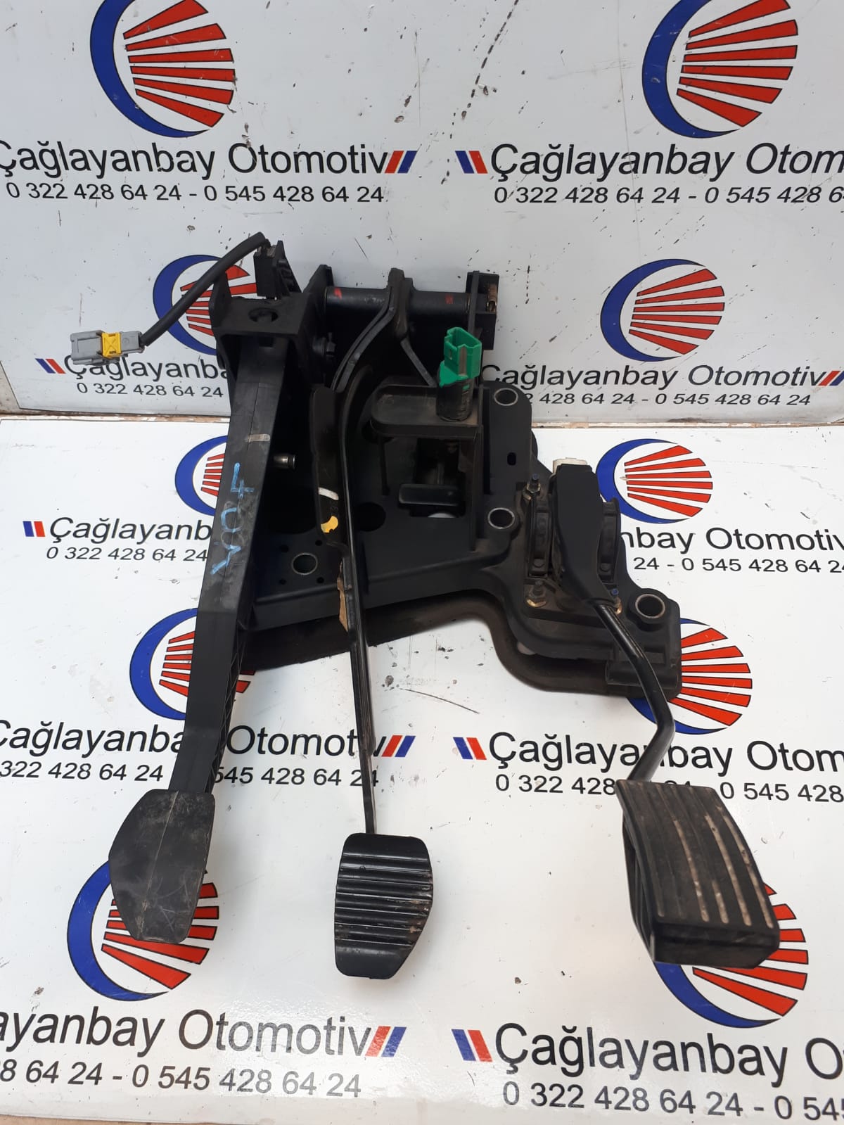 peugeot 407 gaz pedal takımı